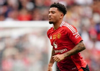 «Манчестер Юнайтед» клубы жұлдызды ойыншысымен қош айтыспақ