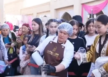 В Туркестане сварили 2,5 тонны наурыз коже