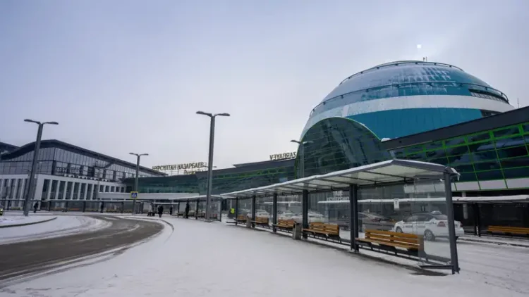 Астанада рейстер кейінге шегерілді