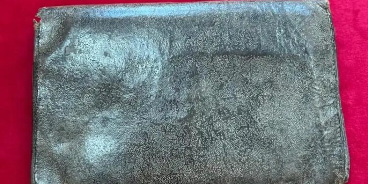 Маңғыстау музейіндегі ерекше жәдігер: адам терісінен жасалған әмиян