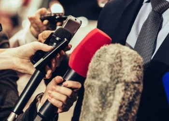 Скандал в мажилисе: Аида Балаева пообещала наладить диалог между СМИ и чиновниками