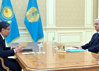 Токаев принял акима Алматы: акцент на экологию, транспорт и инвестиции