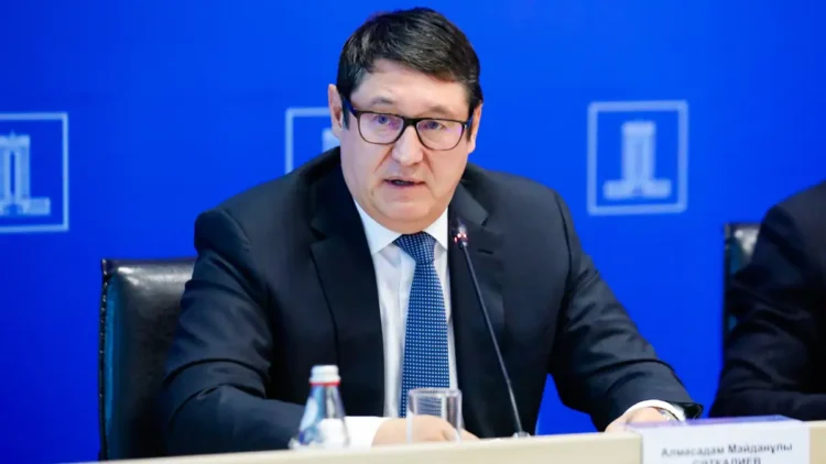 Алмасадам Сәтқалиев Атом энергиясы жөніндегі агенттікті басқарады