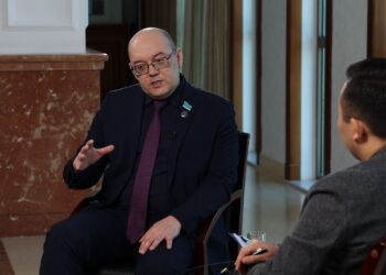 «Қазақстанға Сенат қажет емес» – Депутат