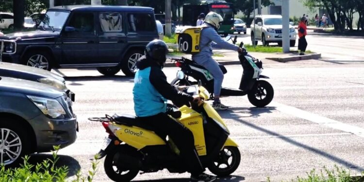 Алматыда жол ережесін бұзған мопед жүргізушілері жауапқа тартылды