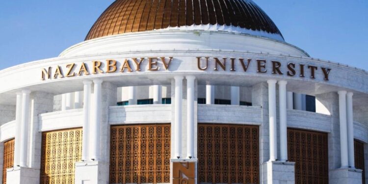 Министр заявил об информационной атаке на Назарбаев Университет