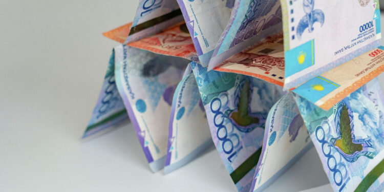 300 млн теңге залал: қаржы пирамидасы тұтынушылық кооператив ретінде жұмыс істеген