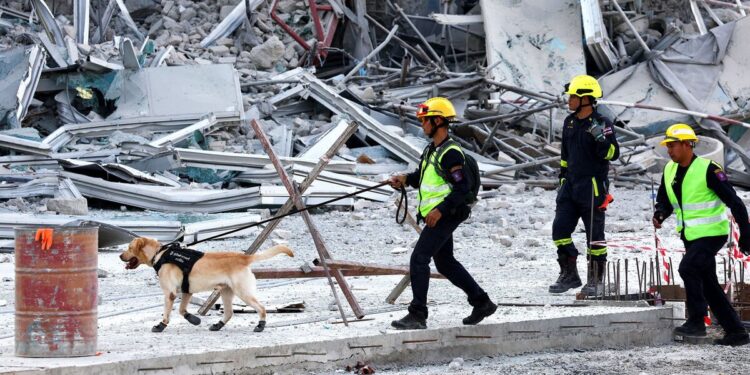 Мьянмадағы жер сілкінісінен 694 адам қаза тапты