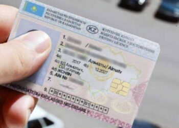 В Таразе сотрудники спецЦОНа продавали водительские права