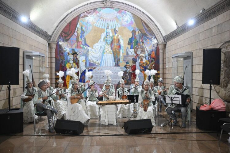 Наурызнама в метро Алматы: концерты, театр и искусство под землей