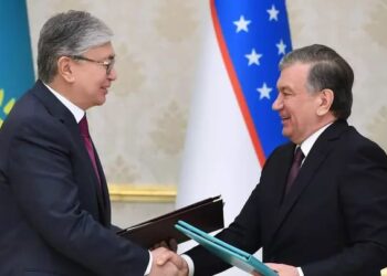 Токаев встретится с Мирзиеевым 29 марта в Алматы