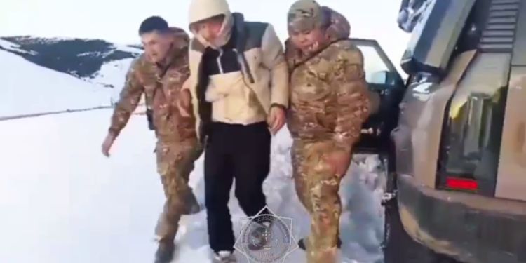 В Алматинской области спасли пропавшую семью