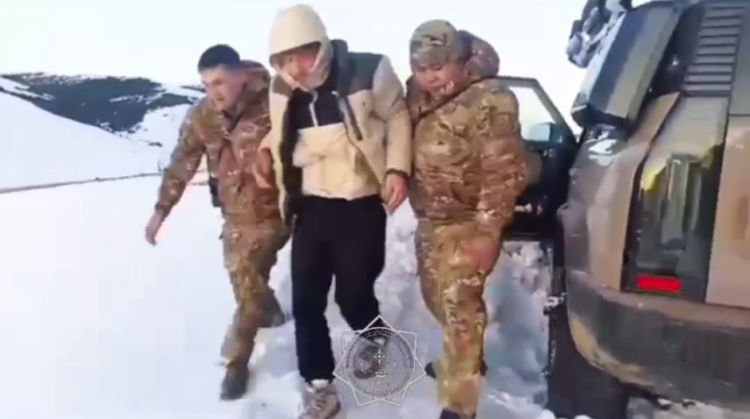 В Алматинской области спасли пропавшую семью