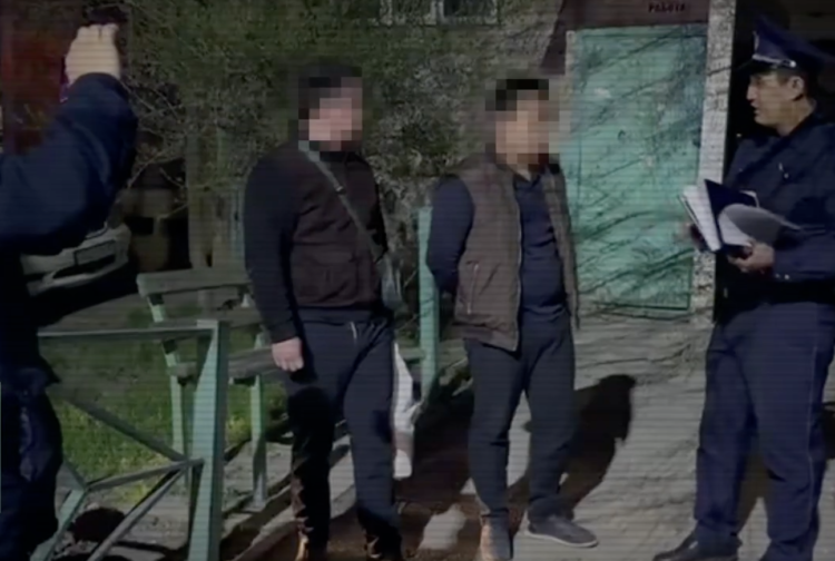 В Шымкенте задержан наркокурьер с килограммом «синтетики»