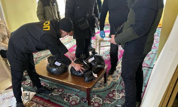 8 кг гашиша изъяли у местного жителя в Рудном