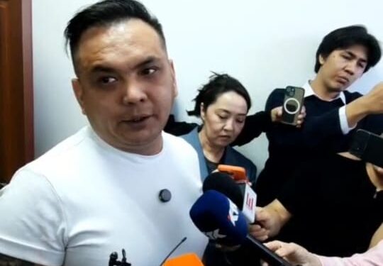 «Айтбек Амангелді бастаған қорғаушылар Шерзаттың отбасын іспен таныстырмаған» – Жан Ахмадиев