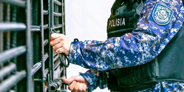 Қазақстан түрмелеріндегі 39 мың адамның 6,4 мыңы дін ұстанады