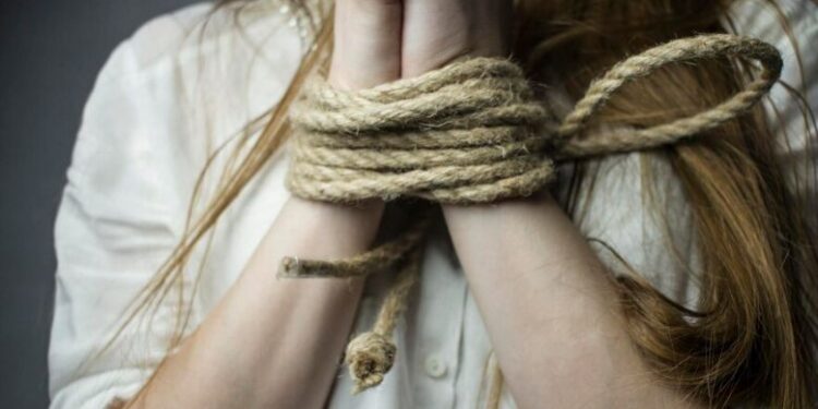 ​Түркістан облысында бұрынғы әйелін кепілге алған азамат сотталды