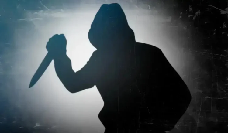 Ақтөбе облысында ер адамды балаларының көзінше пышақтап кетті