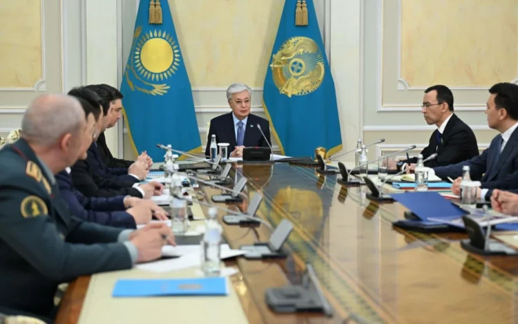 Мемлекет басшысы экономика мәселелеріне қатысты жұмыс отырысын өткізді