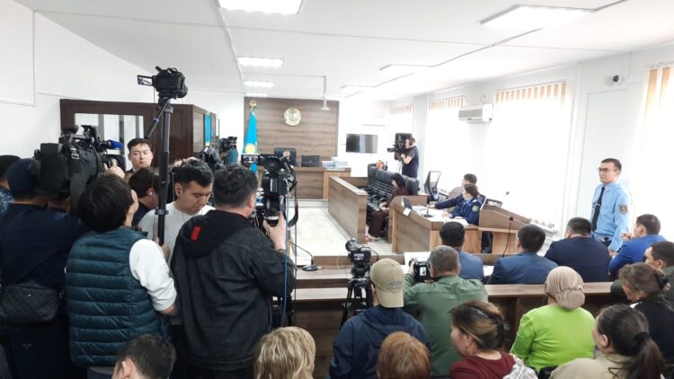 Шерзат Болат ісі бойынша сот ашық өтіп жатыр