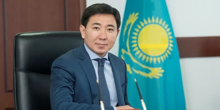 Өскеменнің бұрынғы әкімі Жақсылық Омар жаңа қызметке тағайындалды