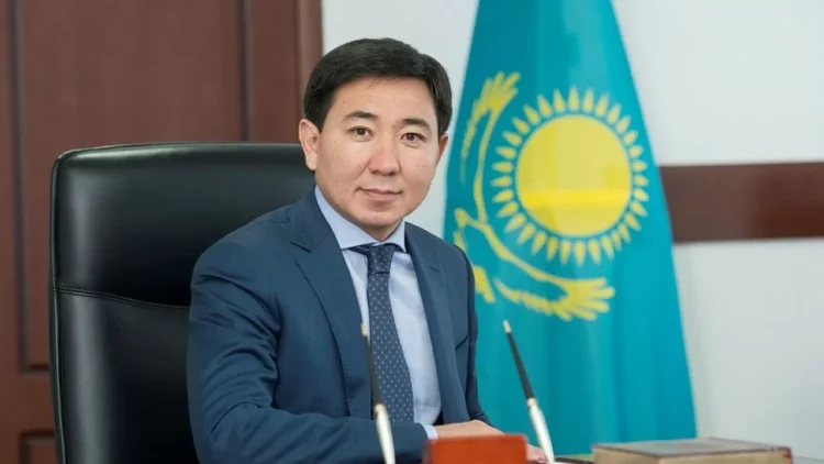 Өскеменнің бұрынғы әкімі Жақсылық Омар жаңа қызметке тағайындалды