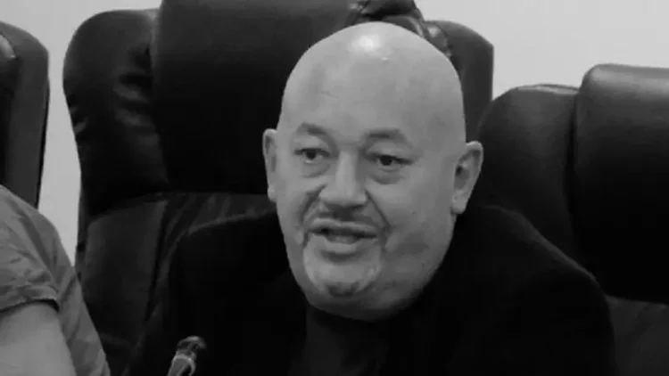 Танымал журналист Лев Тараков өмірден озды