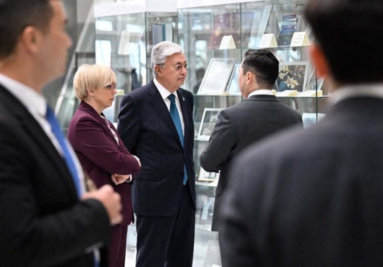 Касым-Жомарт Токаев и президент Словении посетили Международный финансовый центр Астана