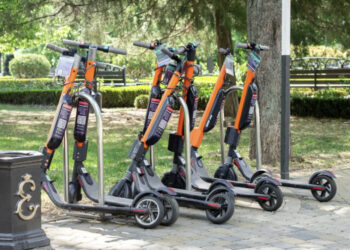 Самокатқа нөмір тағу міндетті бола ма?