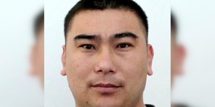 В Каскелене подозреваемый в изнасиловании сбежал из здания суда: объявлен розыск