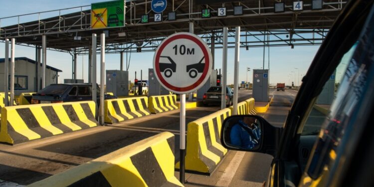 Ақылы жолдардан түскен 100 млрд теңге қайда жұмсалады