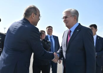 Токаев прибыл в Самарканд