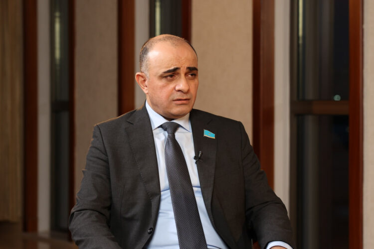 Мажилисмен Магеррам Магеррамов: «Без регулирования цен люди не почувствуют повышения зарплат»