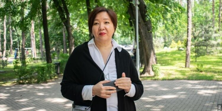 В Черногории задержали главу фонда «НеМолчи.kz» Дину Тансари