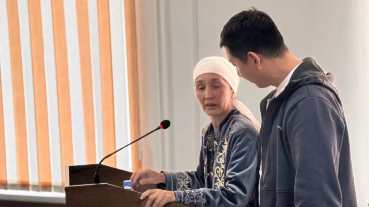 Шерзаттың әжесі соттағы жауаптан кейін есінен танып қалды