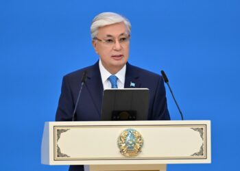 Токаев: «Никто не имеет права навязывать людям, на каком языке им говорить»