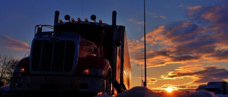 В Карагандинской области водитель фуры покончил с собой прямо в кабине