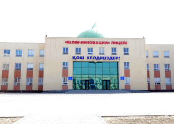 Жаңаөзенде грант жеңіп алған оқушыны соққыға жыққан лицей оқушыларына іс қозғалды