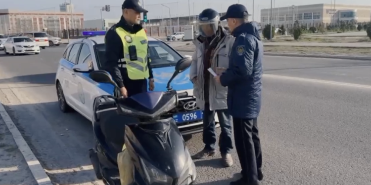 Регистрация мопедов обязательна: полицейские напомнили водителям о новых правилах