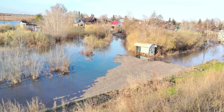 Петропавлда саяжай учаскелерін су басты