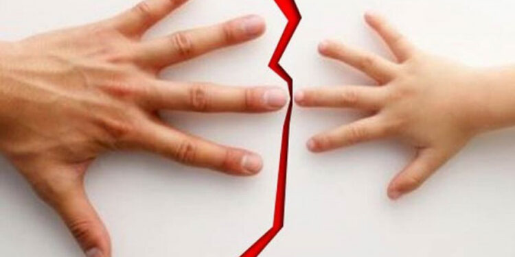 Сәбиді жаралаған: Павлодарда анасы ата-ана құқығынан айырылуы мүмкін