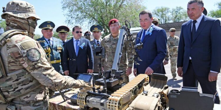 Қонаевта Отан қорғаушы күні қалай аталып өтті?