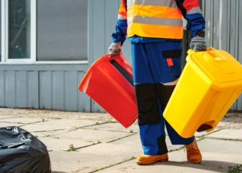 «Таза Қазақстан»: Қонаевта күніне 65 тоннадан астам қоқыс шығарылуда