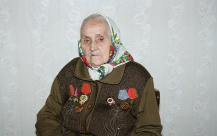 Тігіншіліктен қоғамдық жобаға дейін: Жанат Қалжанованың жеңісті де жемісті жолы