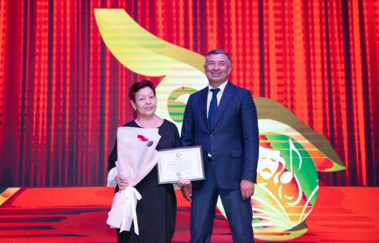 Қонаевта Мәдениет және өнер қызметкерлері күні аталып өтті