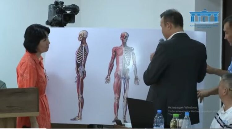 Сарапшы: “Шерзаттың жарасы — әдейі күшпен салынған соққы”