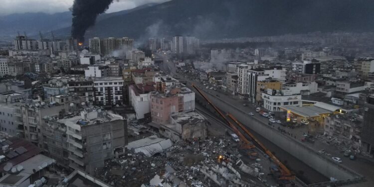 Түркияда өткен түні жер сілкінісі болды