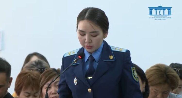 Шерзат ісі: Прокурор куәгер қыздардың жалған мәлімдеме жасағанын айтты