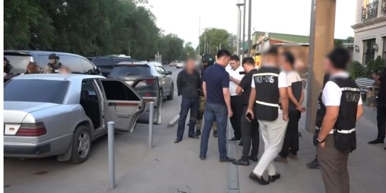 Алматыда жаңа туған сәбилерді сатумен айналысқан қылмыстық топ ұсталды